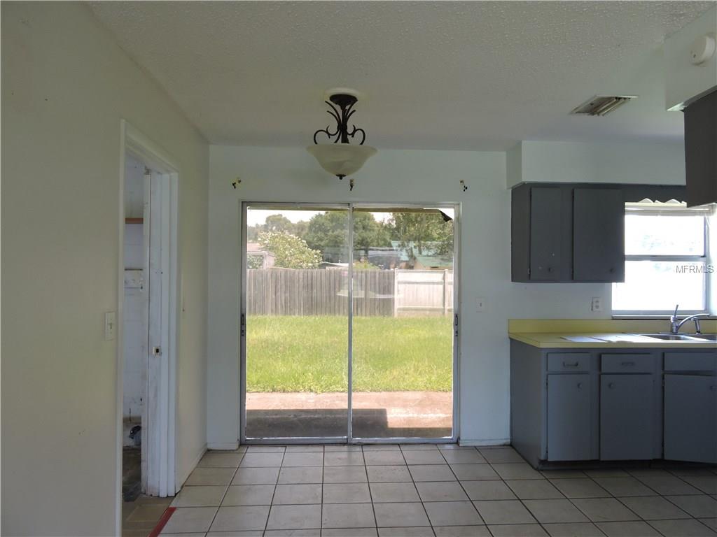 2585 Edmond Cir