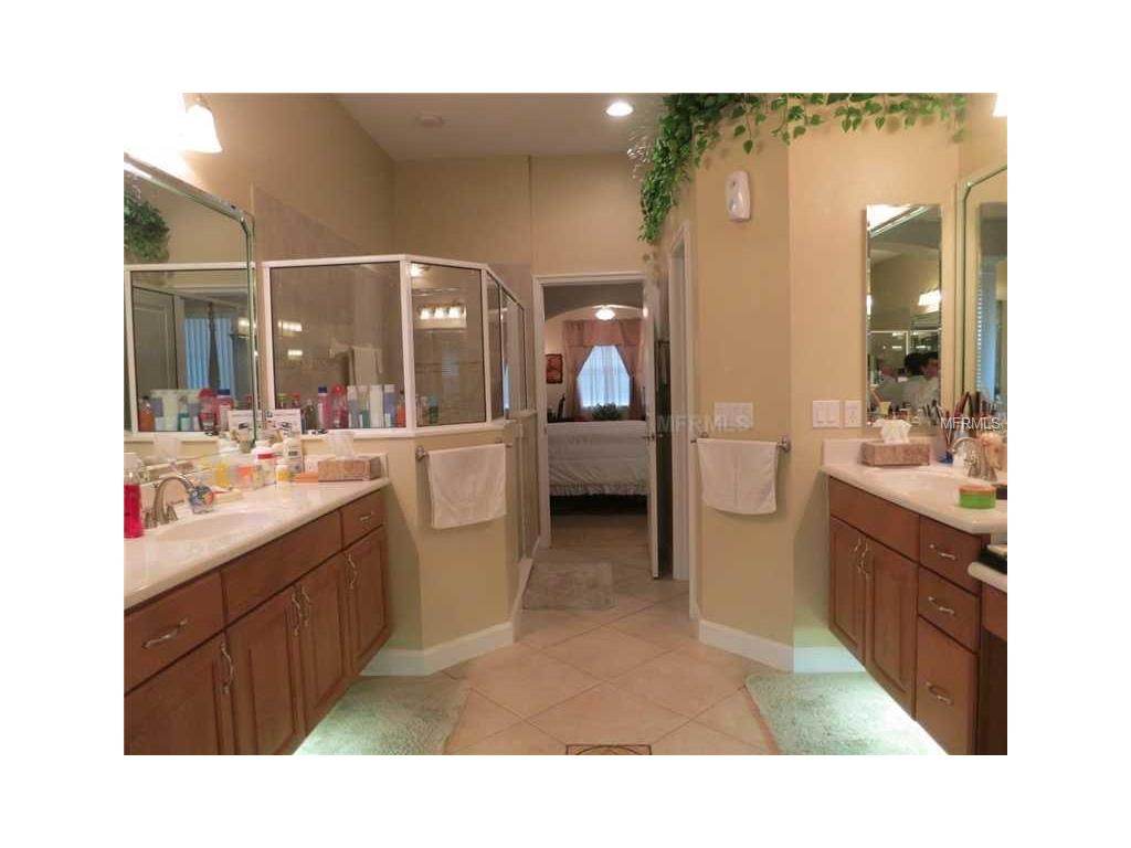 928 Classic View Dr