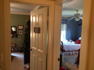 1404 N Crooked Lake Dr
