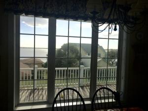1404 N Crooked Lake Dr