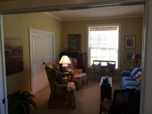 1404 N Crooked Lake Dr