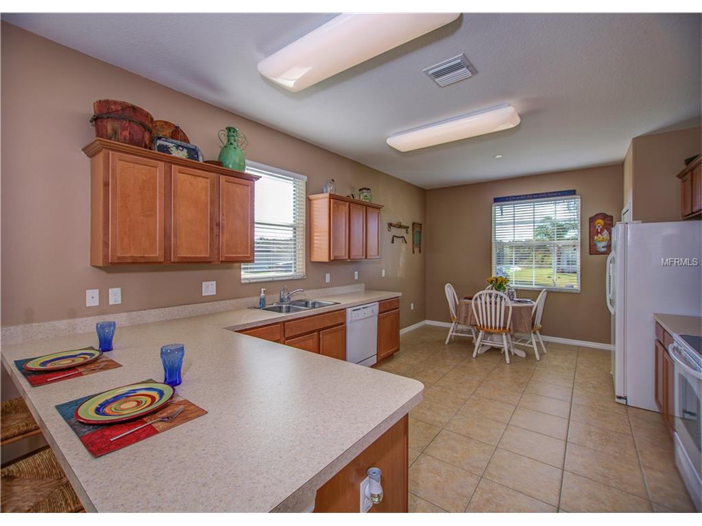 4862 Hickory Stream Ln