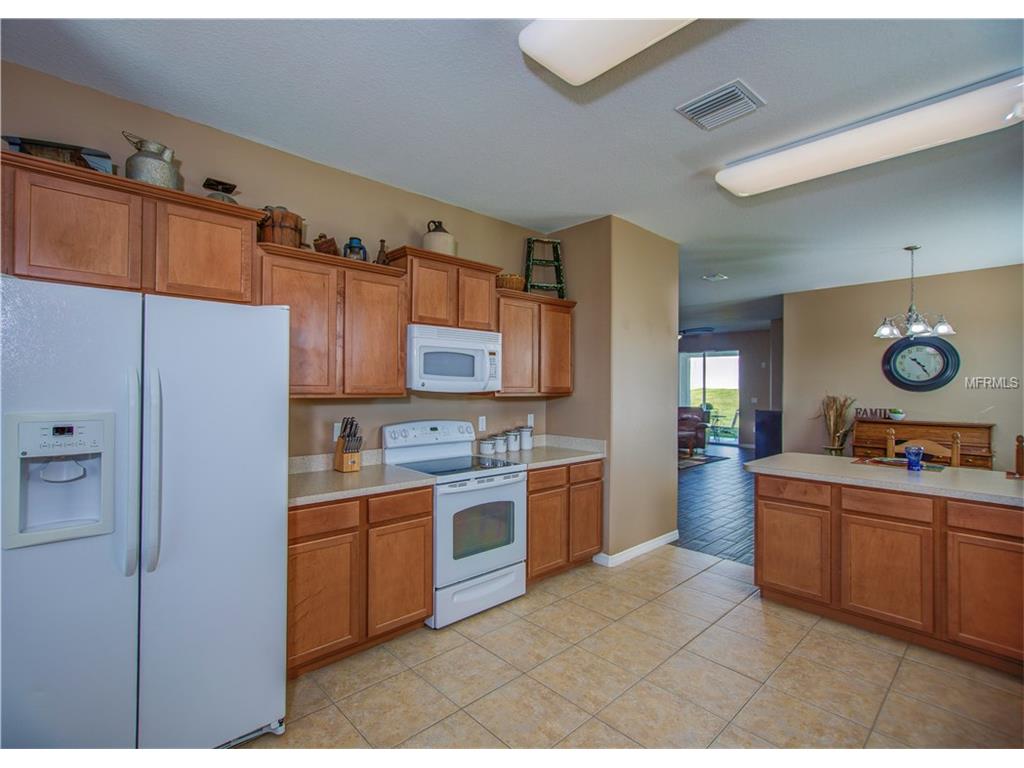 4862 Hickory Stream Ln
