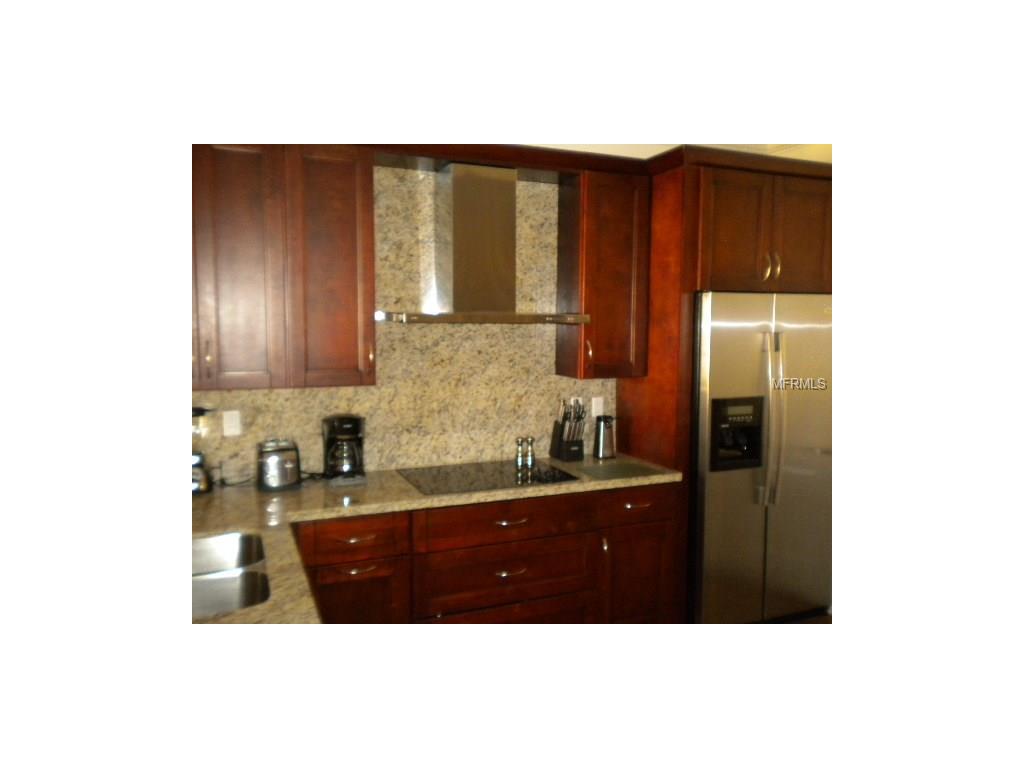 2351 Lakeview Dr #415