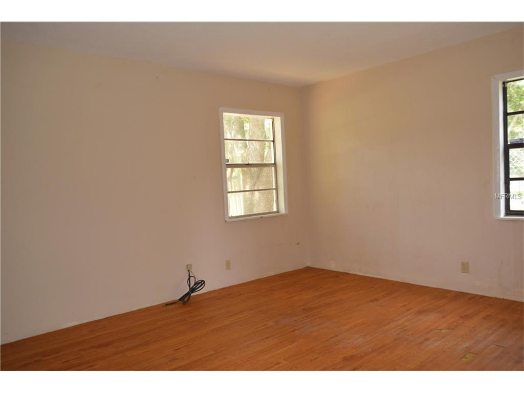 108 Berry Rd