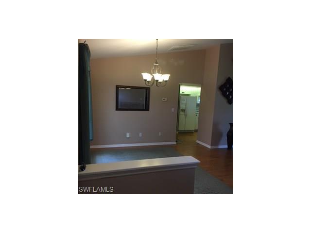 207 SE 30th Ter