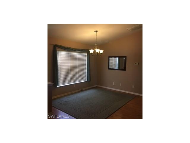 207 SE 30th Ter