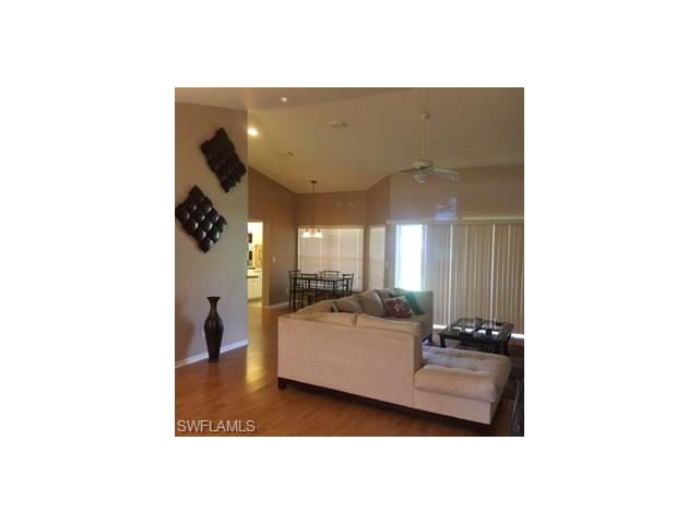 207 SE 30th Ter