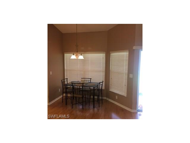 207 SE 30th Ter