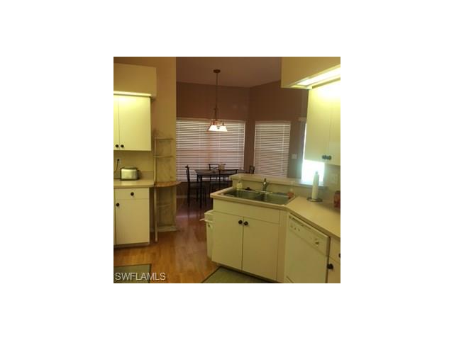 207 SE 30th Ter
