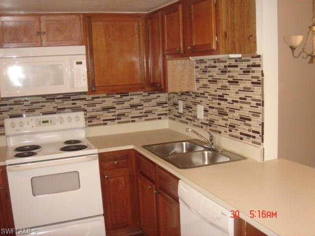 2504 SE 16th Pl 202 #202