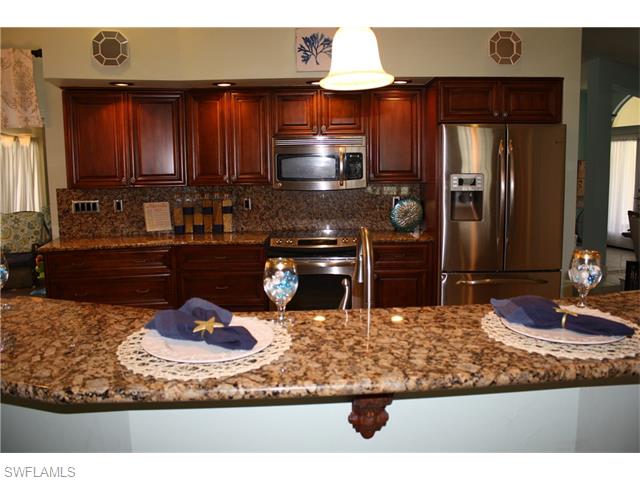 2810 SE 22nd Pl, Cape Coral FL 33904