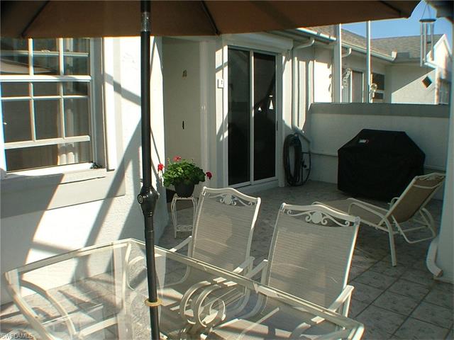 9516 Windsor Club Cir