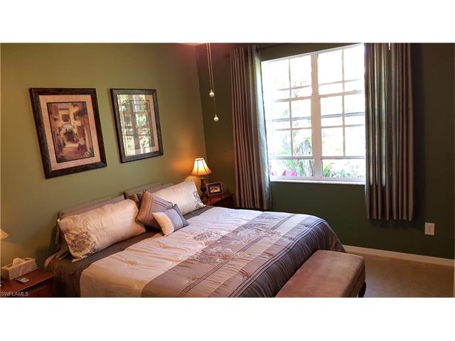 9516 Windsor Club Cir