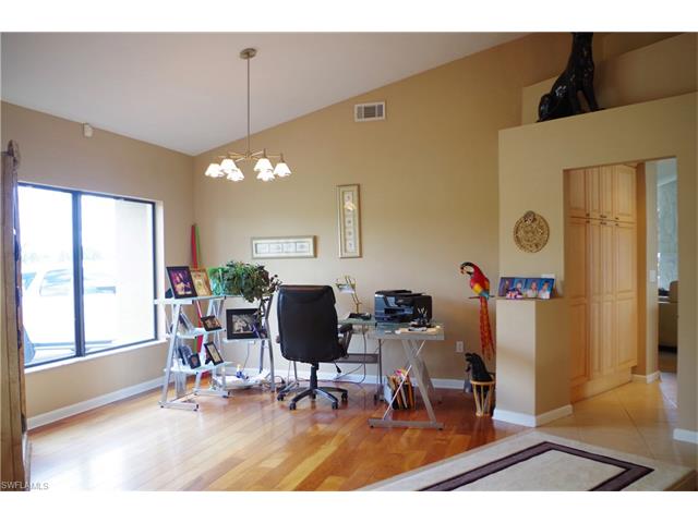 13896 River Forest Dr