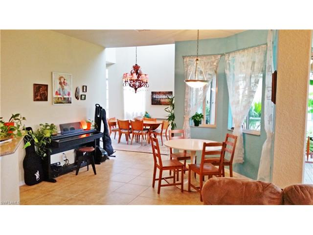 9269 Paseo De Valencia St