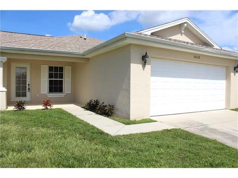 1104 NE 19th Ter