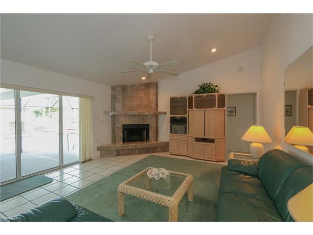 7808 Eagles Flight Ln