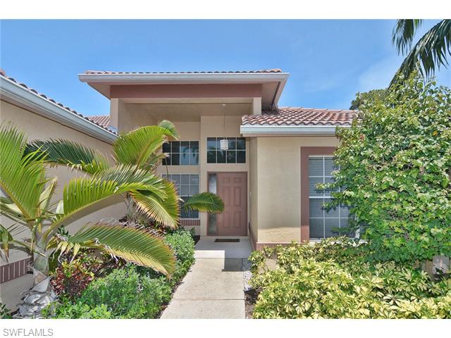 For Sale: 9461 Old Hickory Cir Fort Myers, FL 33912