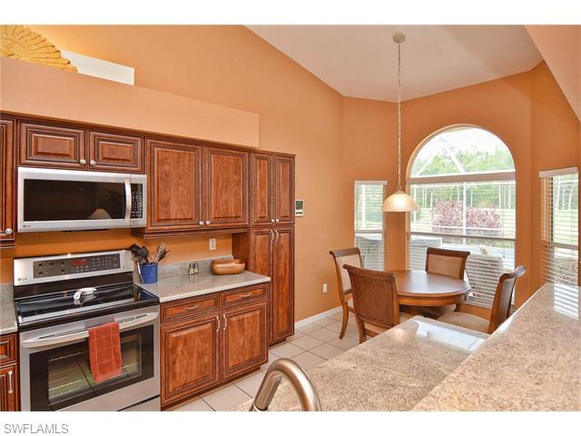 For Sale: 9461 Old Hickory Cir Fort Myers, FL 33912