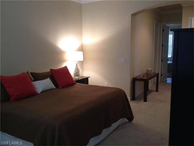 For Sale: 11014 Longwing Dr Fort Myers, FL 33912