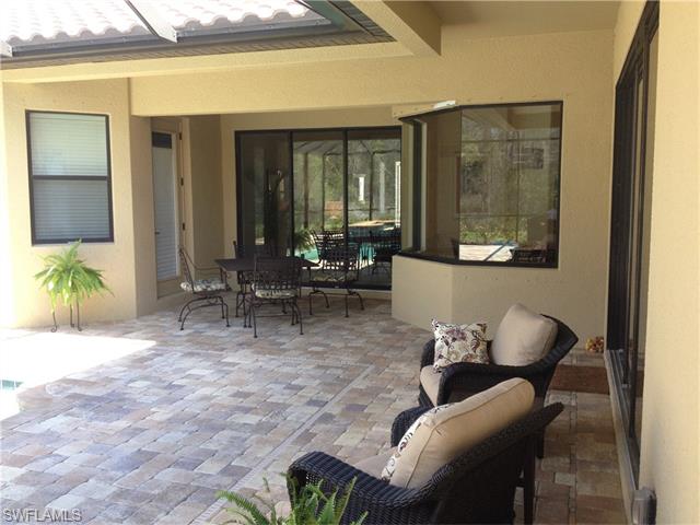 For Sale: 11014 Longwing Dr Fort Myers, FL 33912