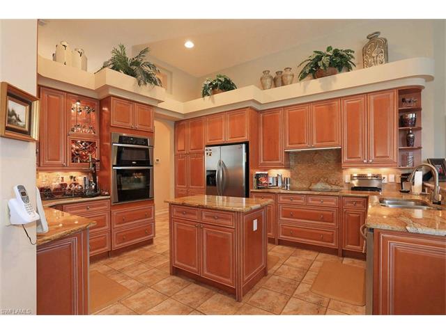 5510 Merlyn Ln