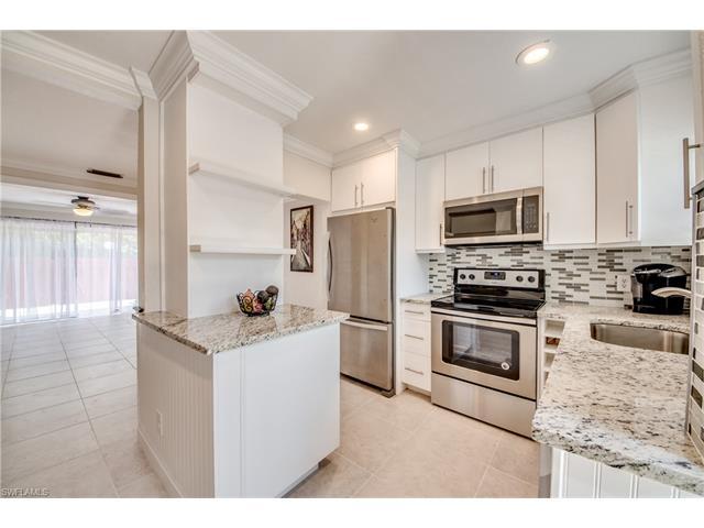 1123 SW 48th Ter #105