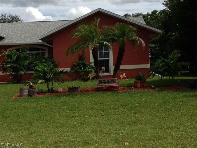 For Sale: 305 SW 32nd Ter Cape Coral, FL 33914