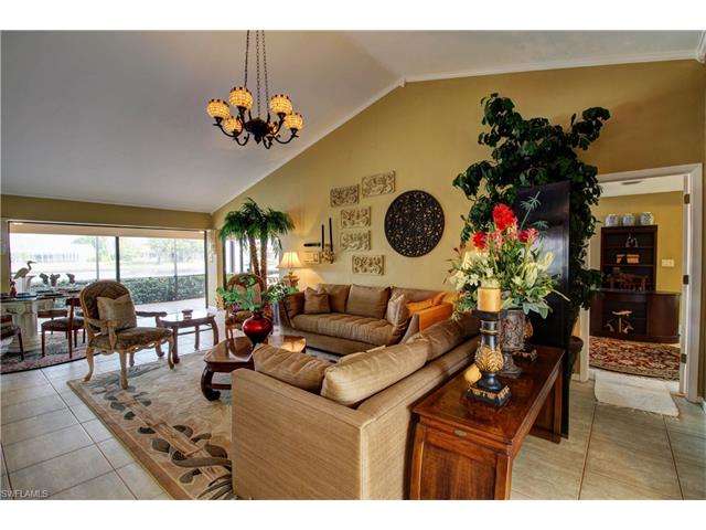1401 SW 52nd Ter