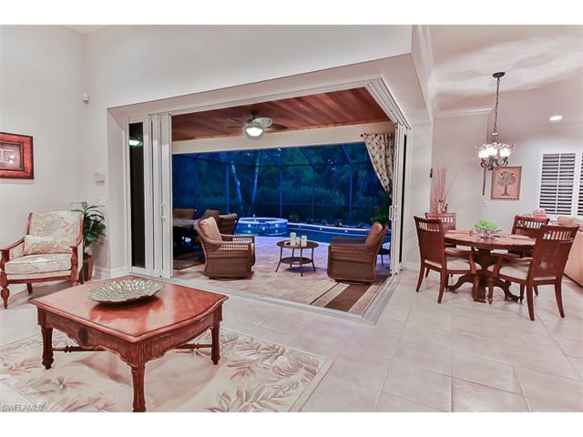 1903 Lagoon Ln