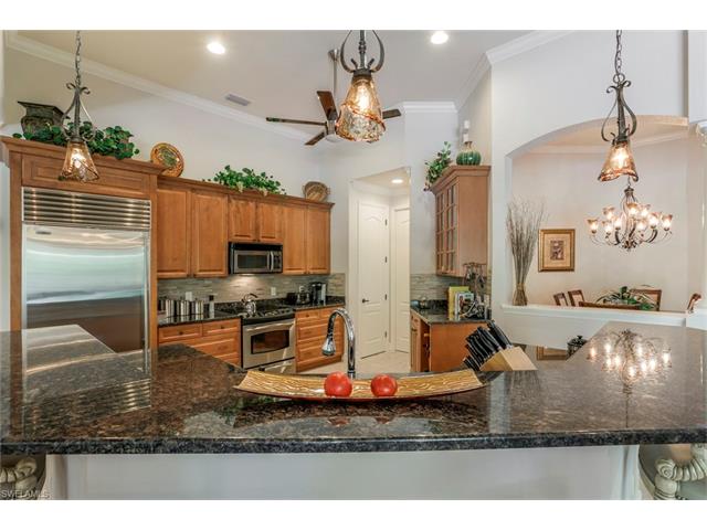 1903 Lagoon Ln