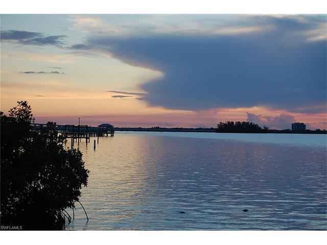 2825 Palm Beach Blvd #207