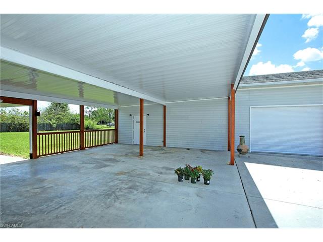 17900 Oak Creek Rd