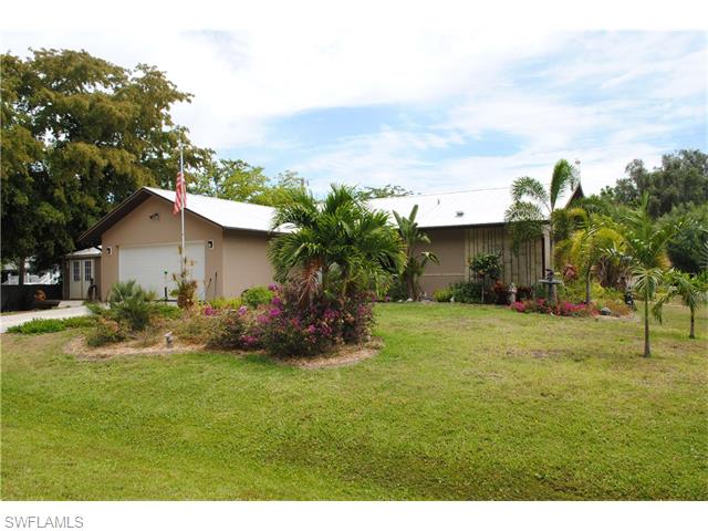 For Sale: 5558 Avenue B Bokeelia, FL 33922