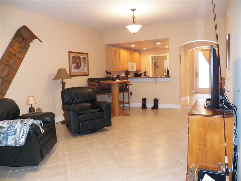 240 W End Dr #412