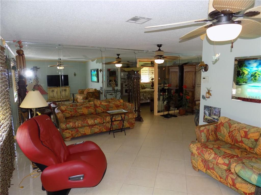 967 Clearview Dr