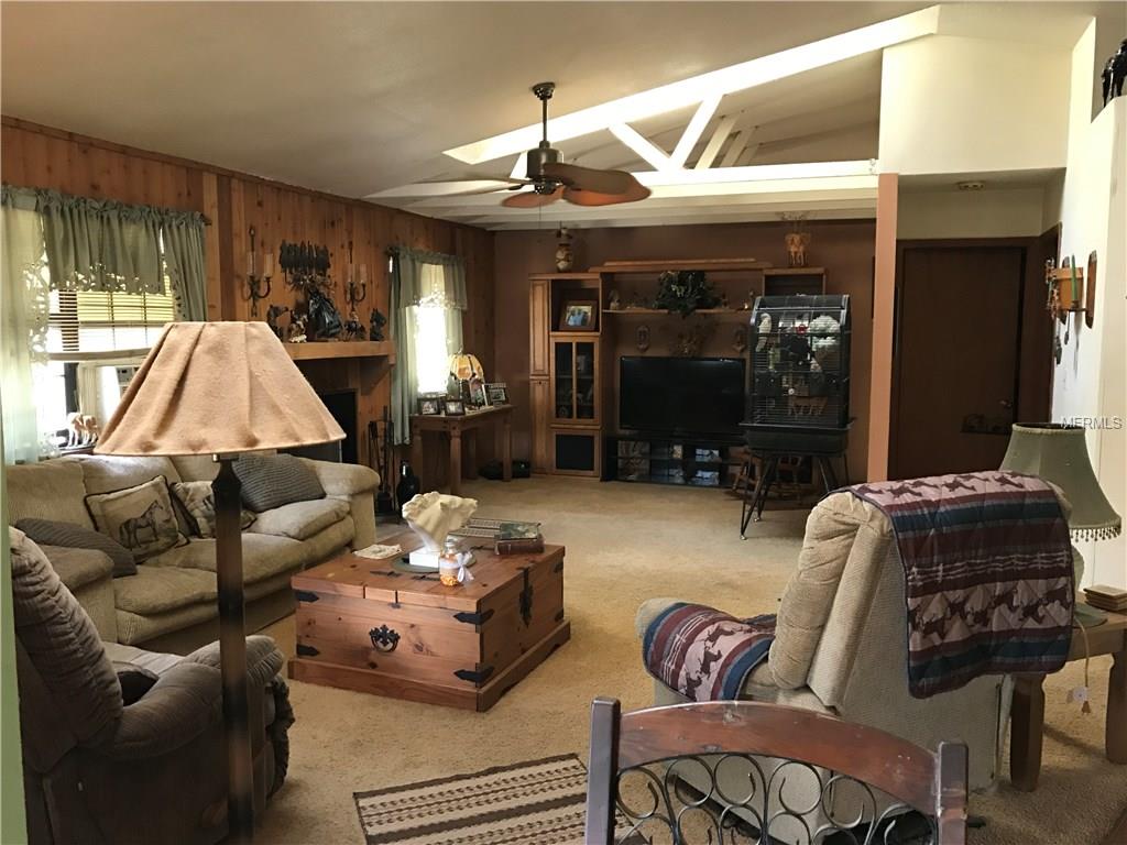 2427 Laurentina Ln