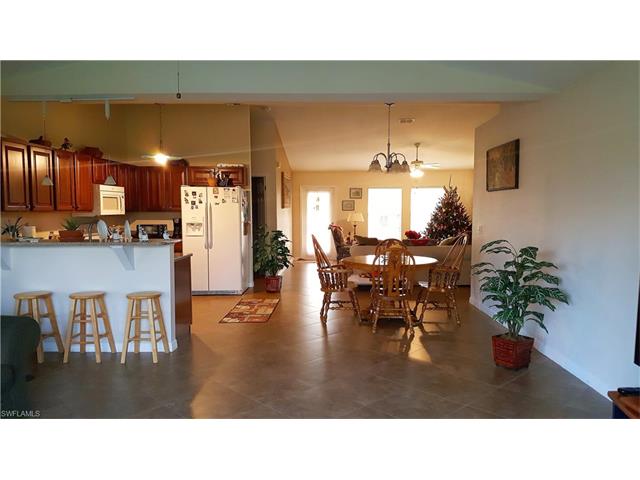 433 SE 17th St
