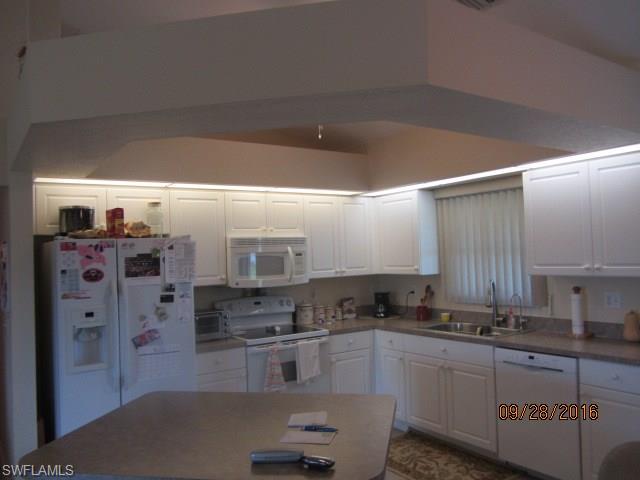 229 NW 22nd Pl