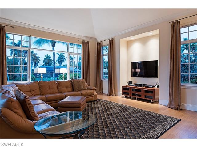 For Sale: 495 18th Ave S Naples, FL 34102