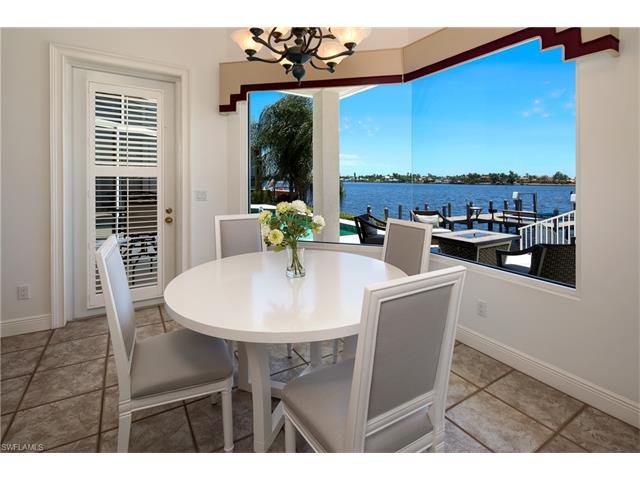 1521 Dolphin Ln