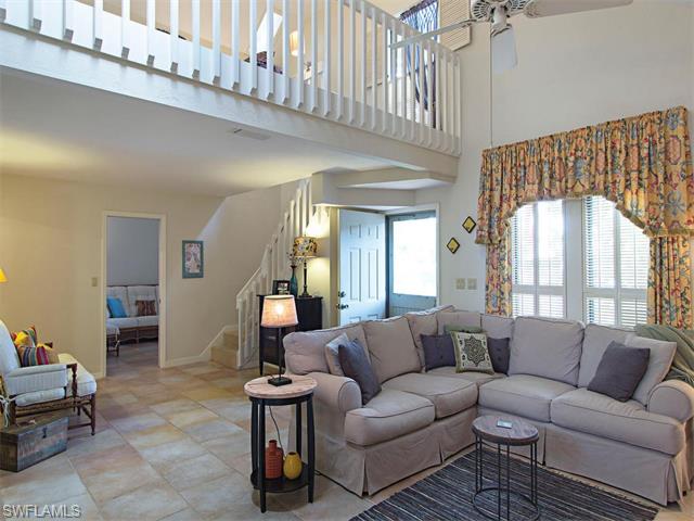 1345 Solana Rd L-3 #APT L-3, Naples FL 34103