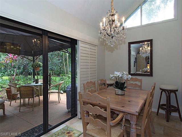 1345 Solana Rd L-3 #APT L-3, Naples FL 34103