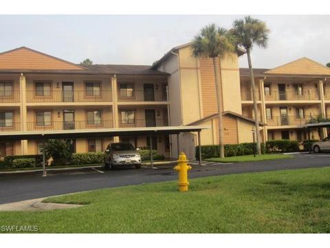 200 Furse Lakes Cir #B-11