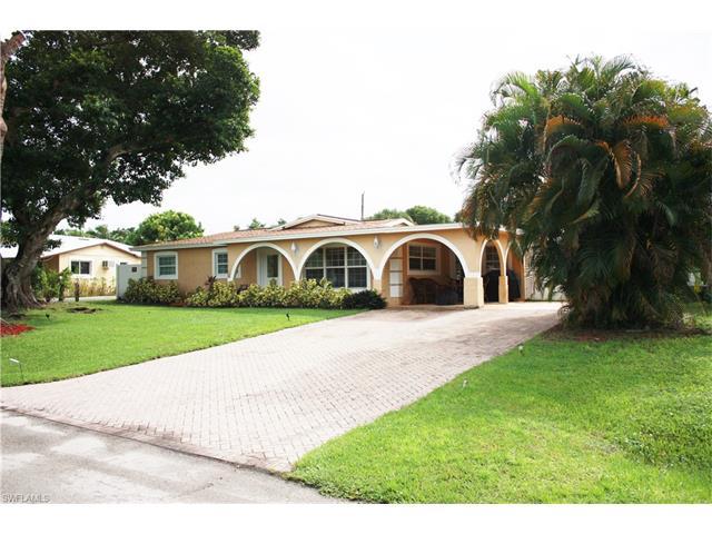 888 Coconut Cir E