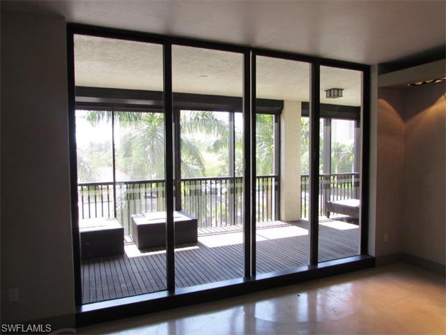 For Sale: 8720 Bay Colony Dr 303 #303 Naples, FL 34108