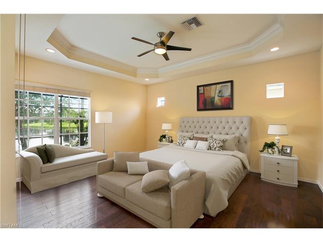 16189 Parque Ln