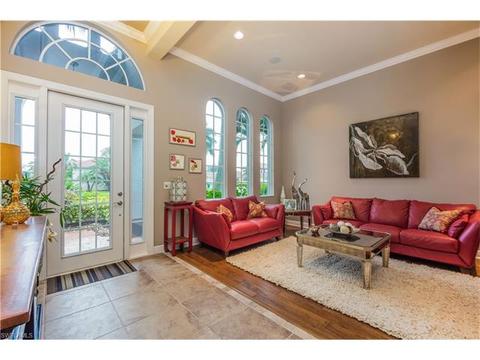 4881 Sedgewood Ln