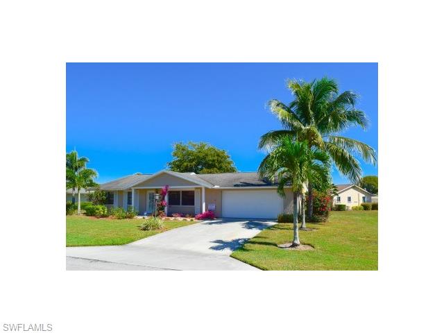 112 Blue Ridge Dr 55 #55 Naples, FL 34112